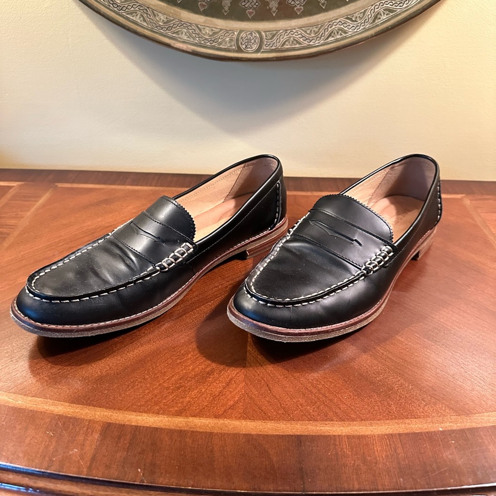 Sperry Black leather loafers